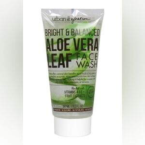 New Aloe Vera Leaf Face Wash